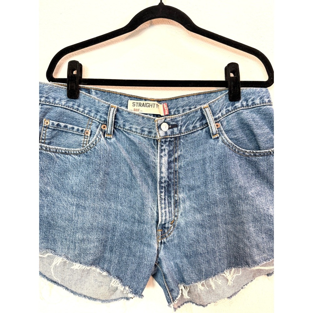 Levi's 505 Womens Size 36 Straight Fit Denim Cutoff Shorts High Rise Frayed Hem - Picture 2 of 10